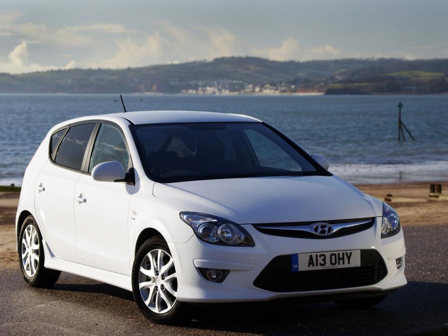  Hyundai i30 2007 года  (UK) (фото 29 из 32)